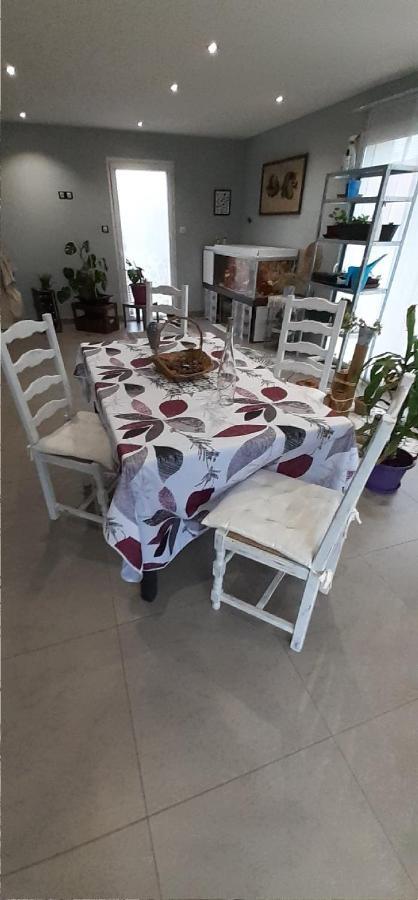 לינה וארוחת בוקר Bellefontaine  Chez Papy מראה חיצוני תמונה